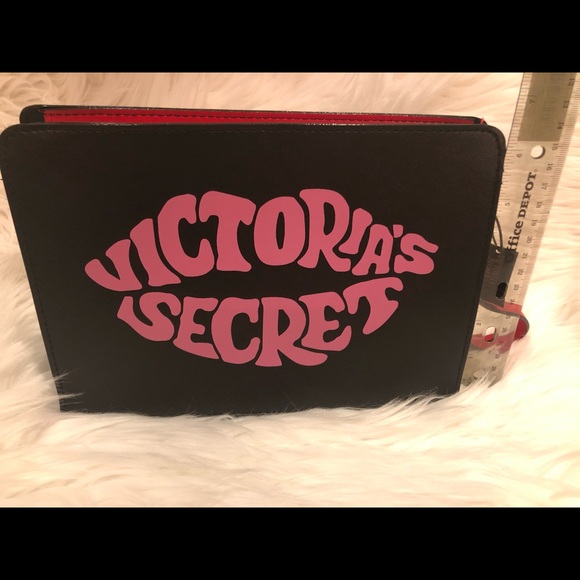 NWT Victorias Secret Beauty Make up Pouch - Picture 5 of 7